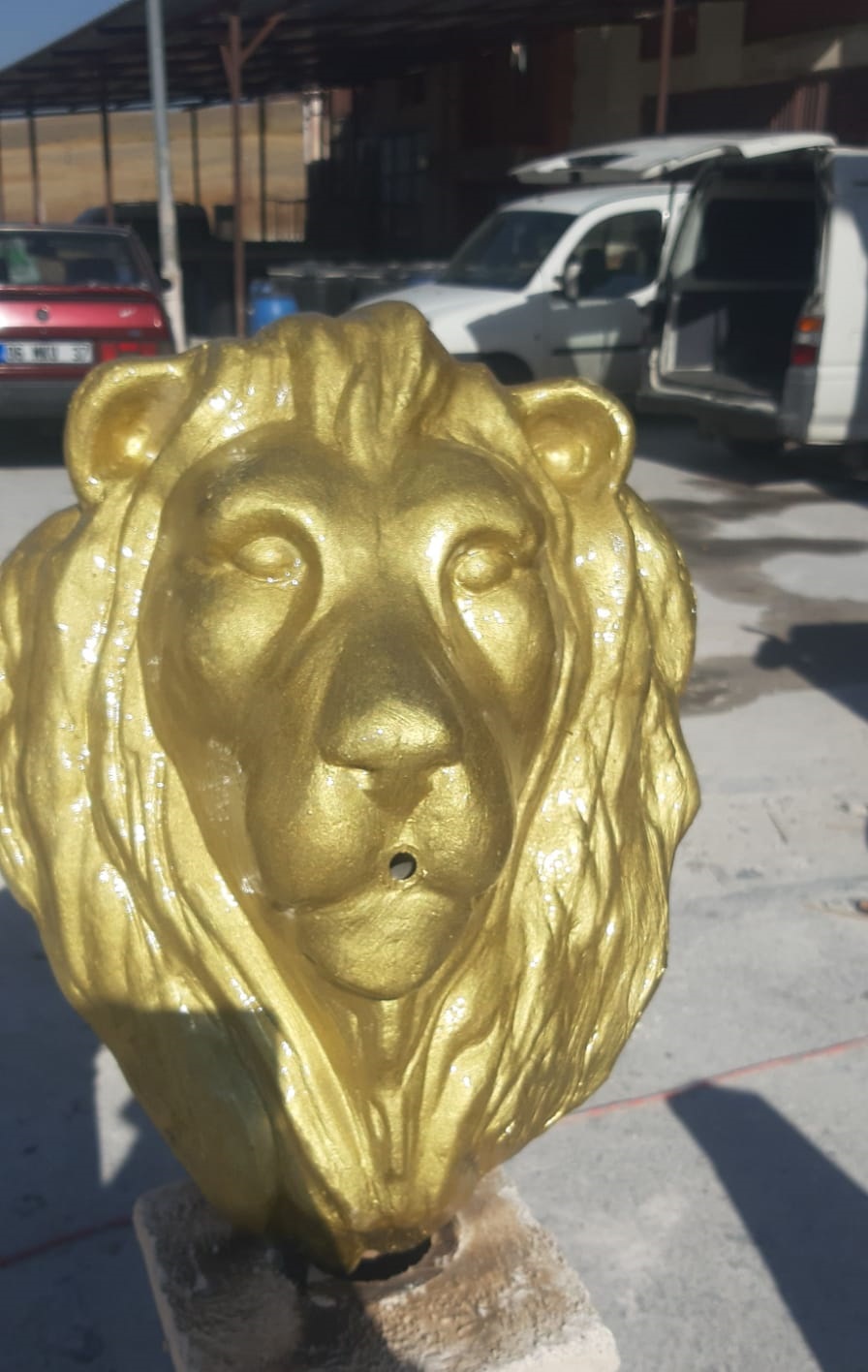 aslan başı: beton  en.50 boy.45 yüks.30 ağr.35