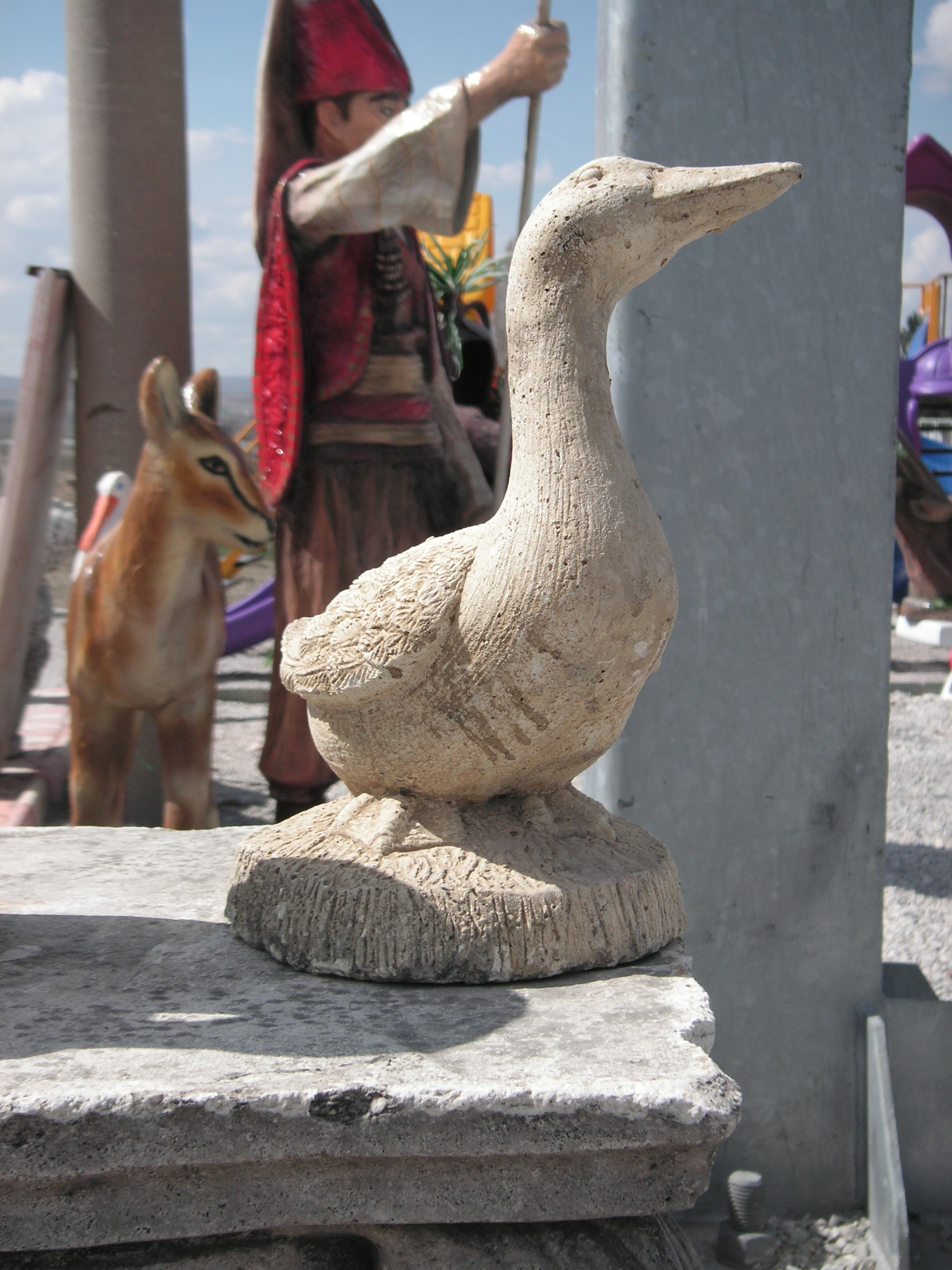karabatak; beton en.20 boy.20 yüks.50 ağr.5
