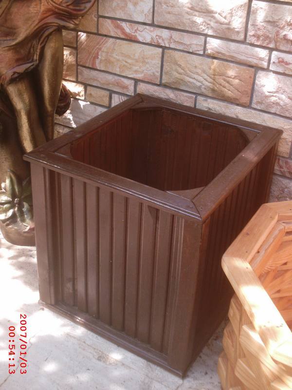 Kare Saksı;Ahşap (En:43Boy:43Yüks:45Ağr:6)