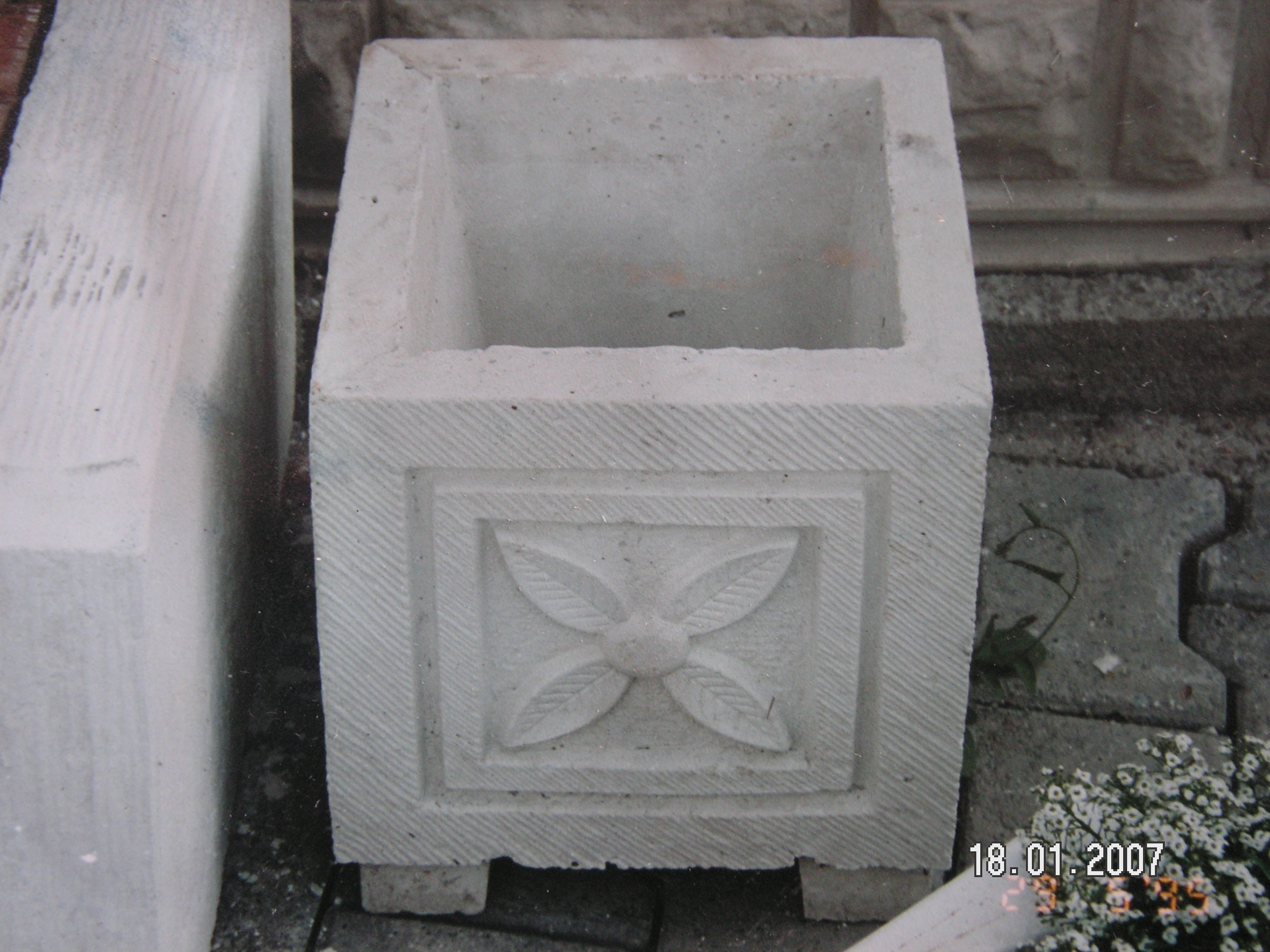 papatya;beton en.30 boy.30 yüks.40 ağr.30