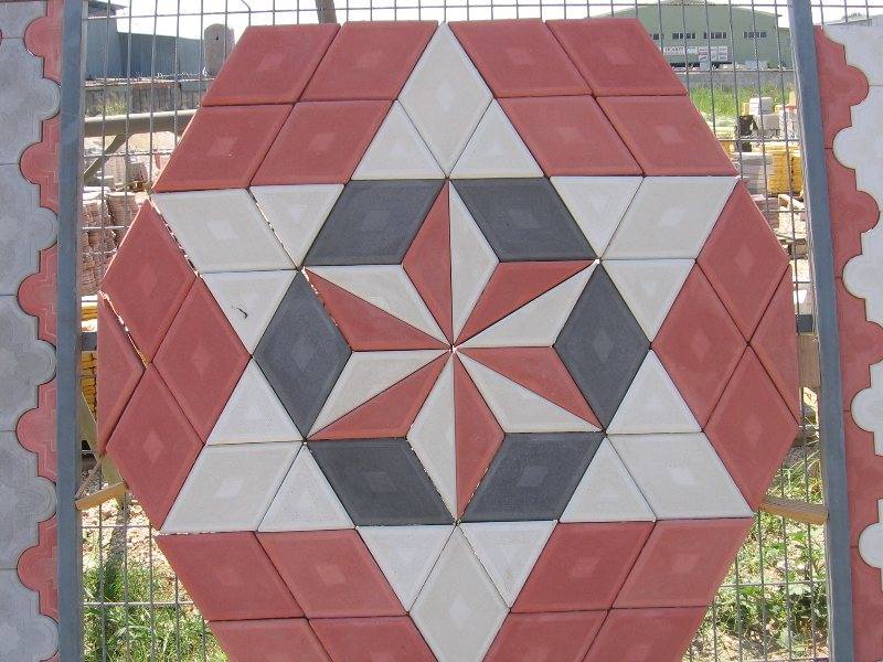 Baklava Zemin Taşı;Beton   (En:19Boy:33Yüks:5)