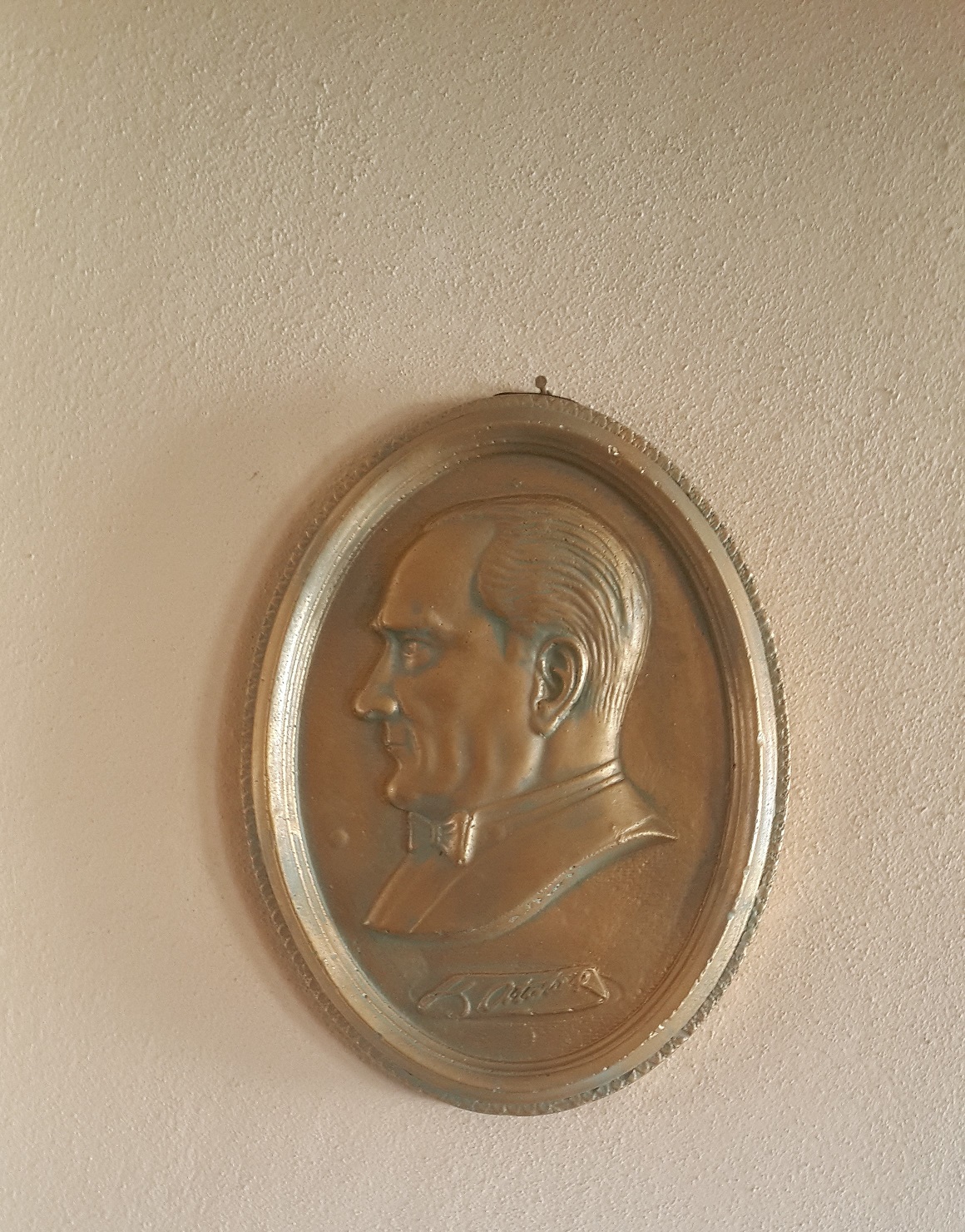 rölyef atatürk: promit en.2 boy.27 yüks.35 ağr.2