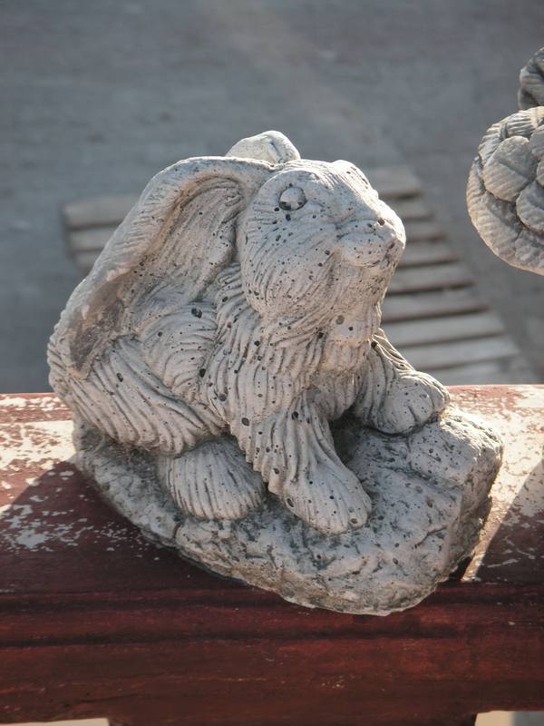 Art Mini Tavşan ;Beton (En:18Boy:12Yüks:25Ağr:5)