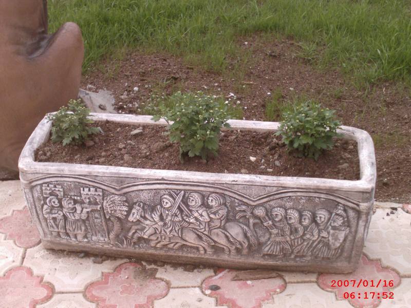 Şovalye Çiçeklik;Beton (En:34Boy:90Yüks:30Ağr:90)