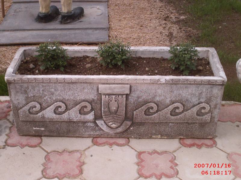 Bodrum Çiçeklik;Beton (En:34Boy:100Yüks:35Ağr:100)