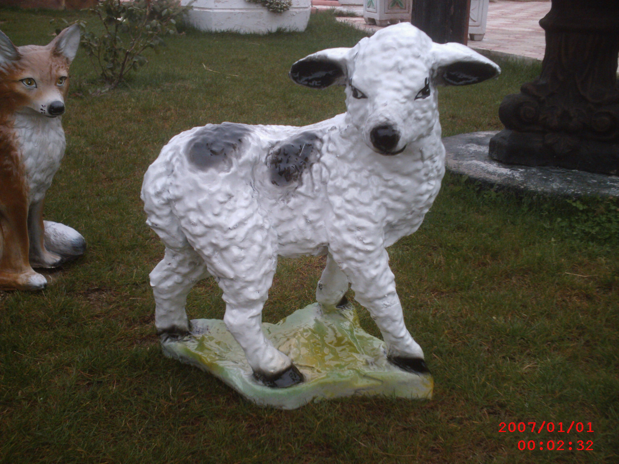 merinos kuzu; beton en.15 boy.30 yüks.75 ağr.35
